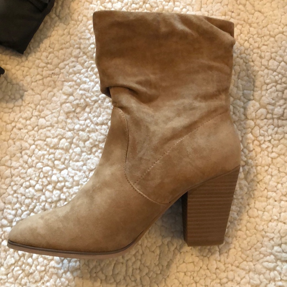Tan sued boots